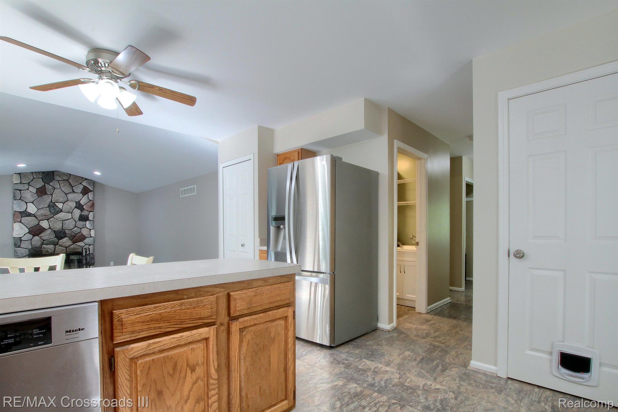 42456 Willis Road Belleville, MI 48111 - Photo 13 of 35 Gallery Image 13
