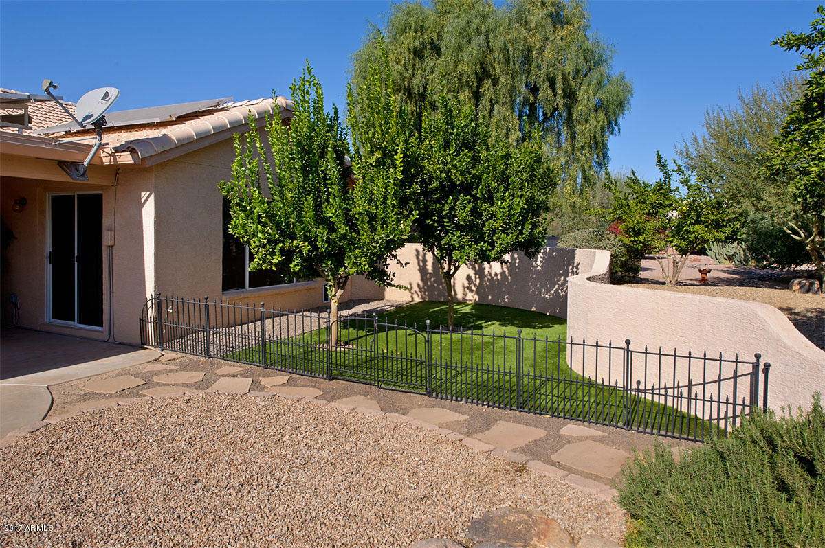15424 Piccadilly Road Goodyear, AZ 85395 - Photo 21 of 21 Dog Run