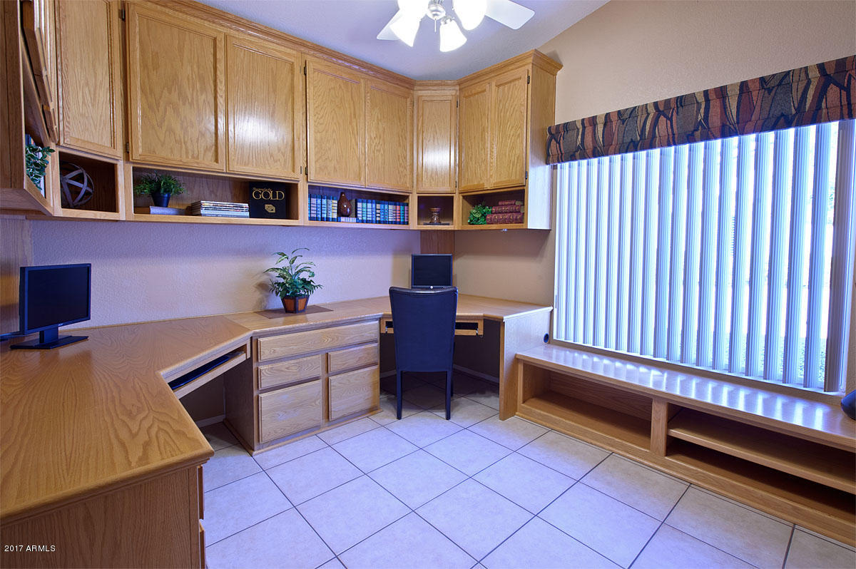 15424 Piccadilly Road Goodyear, AZ 85395 - Photo 10 of 21 Office Den