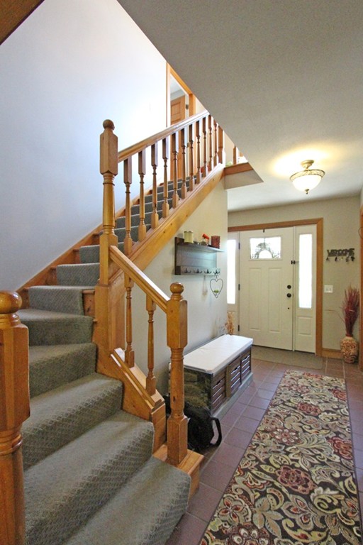 16 Holly Meadow Road Holyoke, MA 01040 - Photo 11 of 20 Gallery Image 11