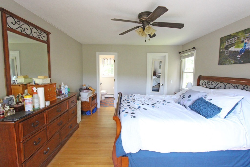 16 Holly Meadow Road Holyoke, MA 01040 - Photo 14 of 20 Gallery Image 14