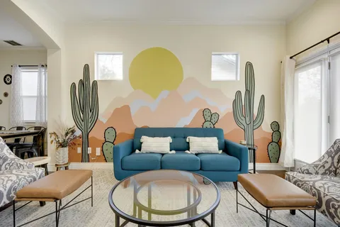 $674,000 | 2206 East 14th Street, Unit 2, Austin, TX 78702