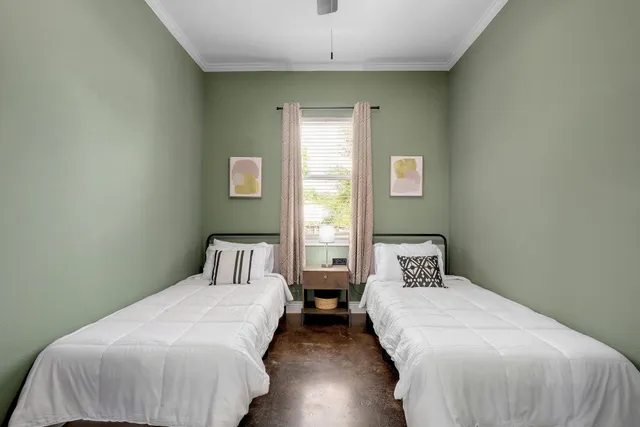 $674,000 | 2206 East 14th Street, Unit 2, Austin, TX 78702