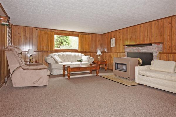 148 8 Lots Road Sutton, MA 01590 - Photo 18 of 27