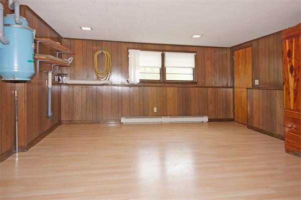 148 8 Lots Road Sutton, MA 01590 - Photo 20 of 27