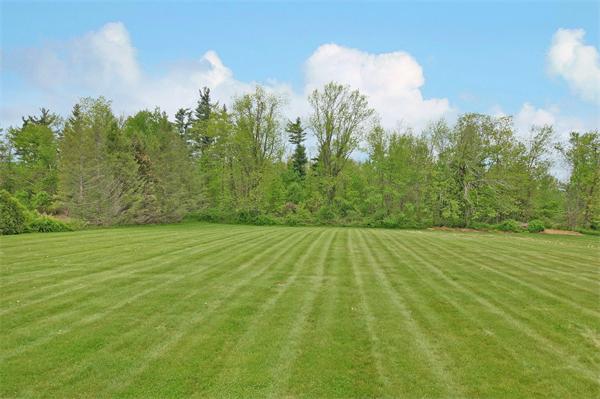 148 8 Lots Road Sutton, MA 01590 - Photo 2 of 27
