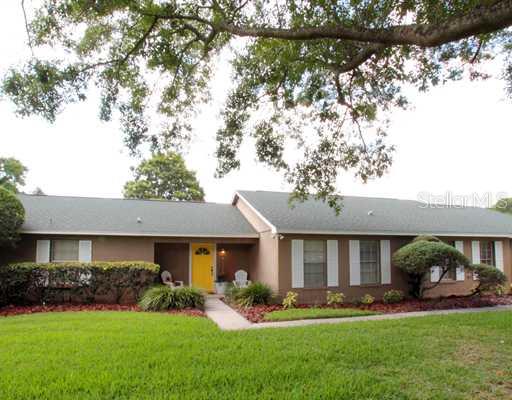 1875 South Jessica Road Clearwater, FL 33765 - Photo 1 of 1 Exterior Front - Inviting Entrance