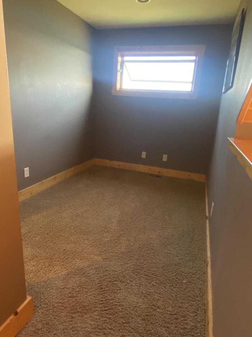 7330 North Crestview Road Stillman Valley, IL 61084 - Photo 30 of 33 a view of room and window