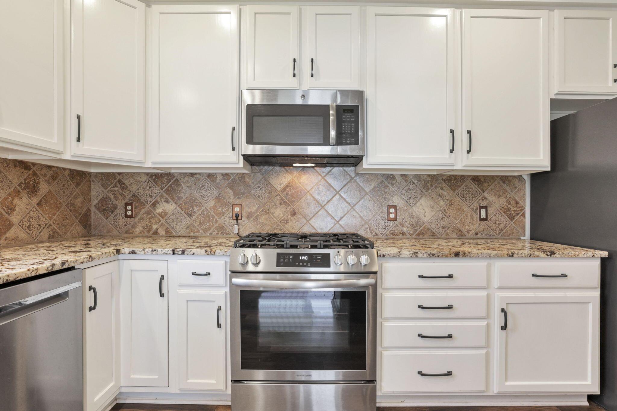 5137 Pleasant Chapel Road Southeast Newark, OH 43056 - Photo 11 of 77 Kitchen