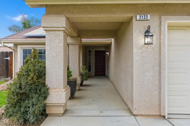 a entryway to the house