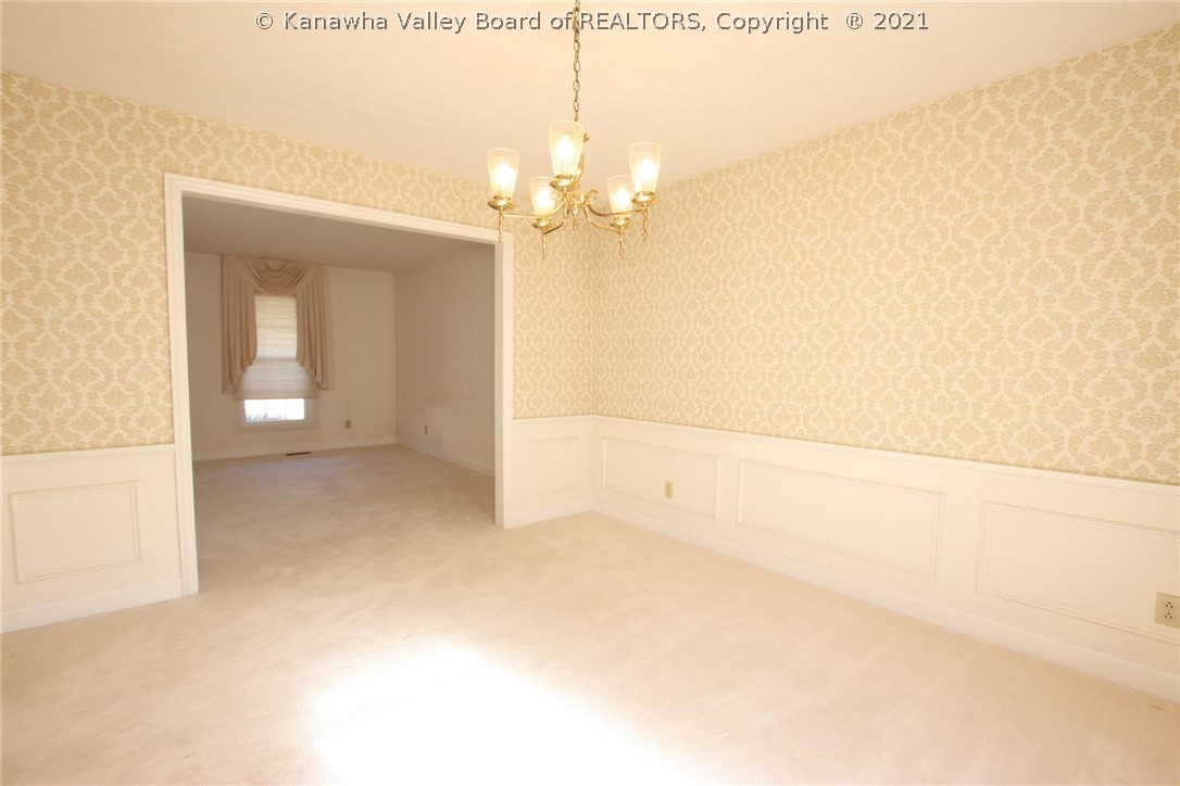 5341 Shadowbrook Road Charleston, WV 25313 - Photo 9 of 46 Gallery Image 9