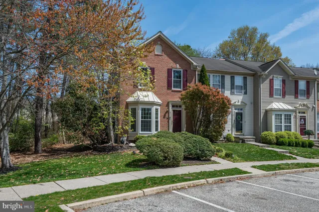 $349,900 | 1 Colts Neck Drive, Sicklerville, NJ 08081