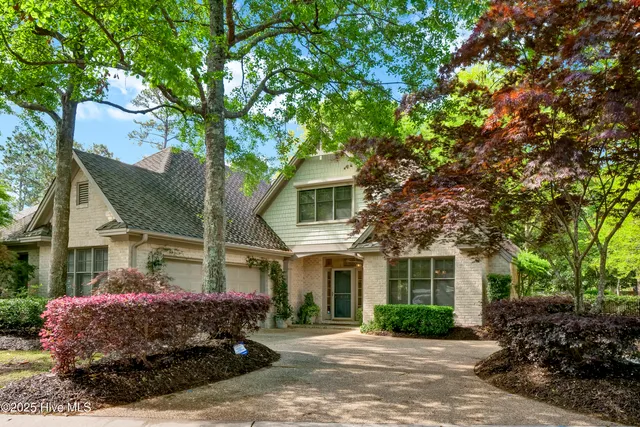 $995,000 | 7102 Saybrook Drive, Wilmington, NC 28405