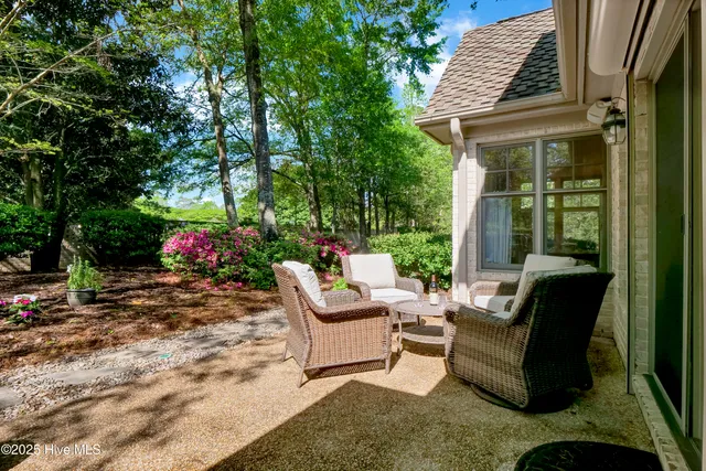 $995,000 | 7102 Saybrook Drive, Wilmington, NC 28405