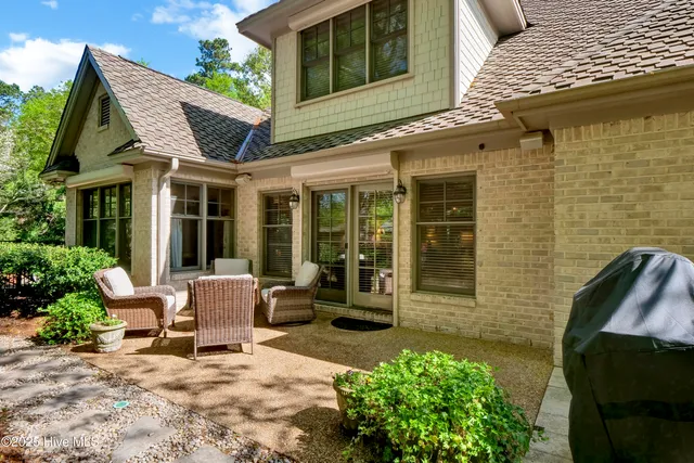 $995,000 | 7102 Saybrook Drive, Wilmington, NC 28405