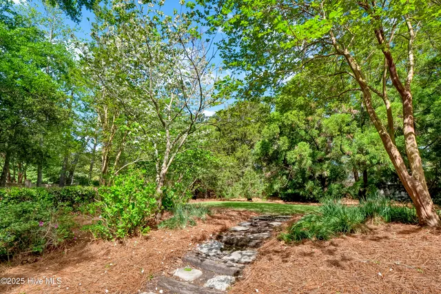 $995,000 | 7102 Saybrook Drive, Wilmington, NC 28405