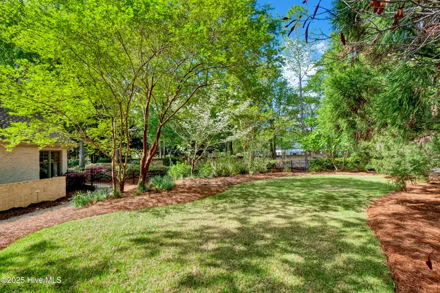 $995,000 | 7102 Saybrook Drive, Wilmington, NC 28405