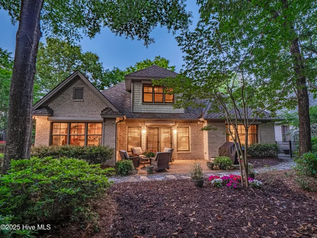 $995,000 | 7102 Saybrook Drive, Wilmington, NC 28405