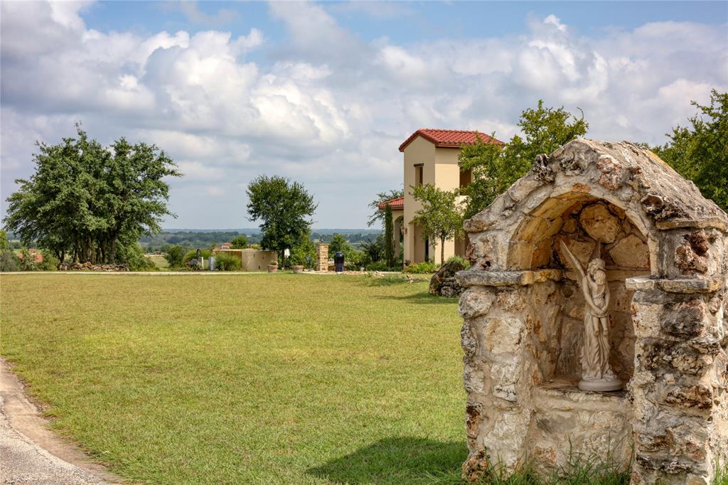 115 Strada Luca Florence, TX 76527 - Photo 13 of 25 a front view of a house with a yard