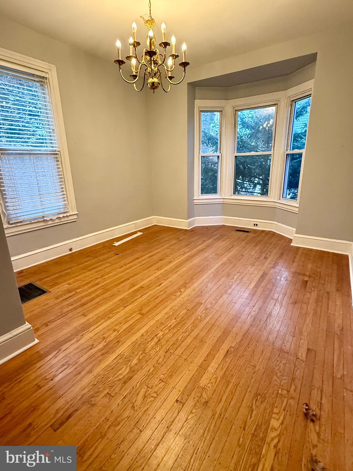 136 Maple Terrace Merchantville, NJ 08109 - Photo 4 of 20