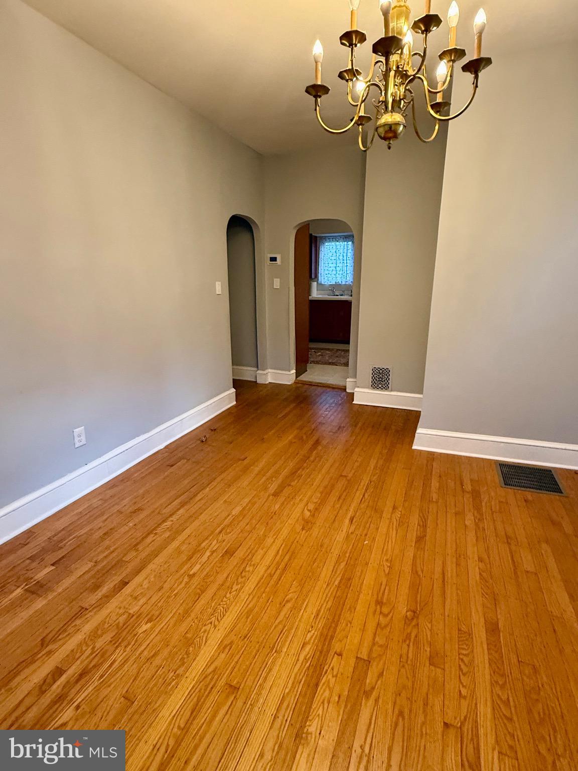 136 Maple Terrace Merchantville, NJ 08109 - Photo 5 of 20