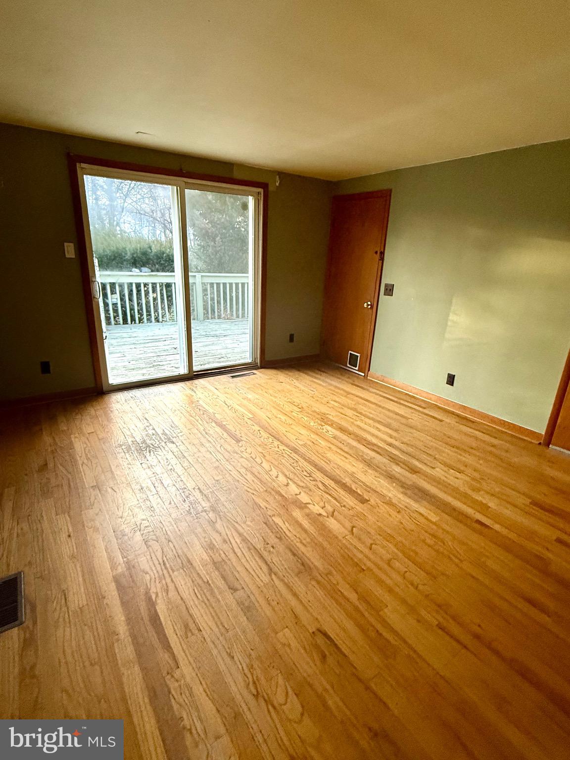 136 Maple Terrace Merchantville, NJ 08109 - Photo 9 of 20