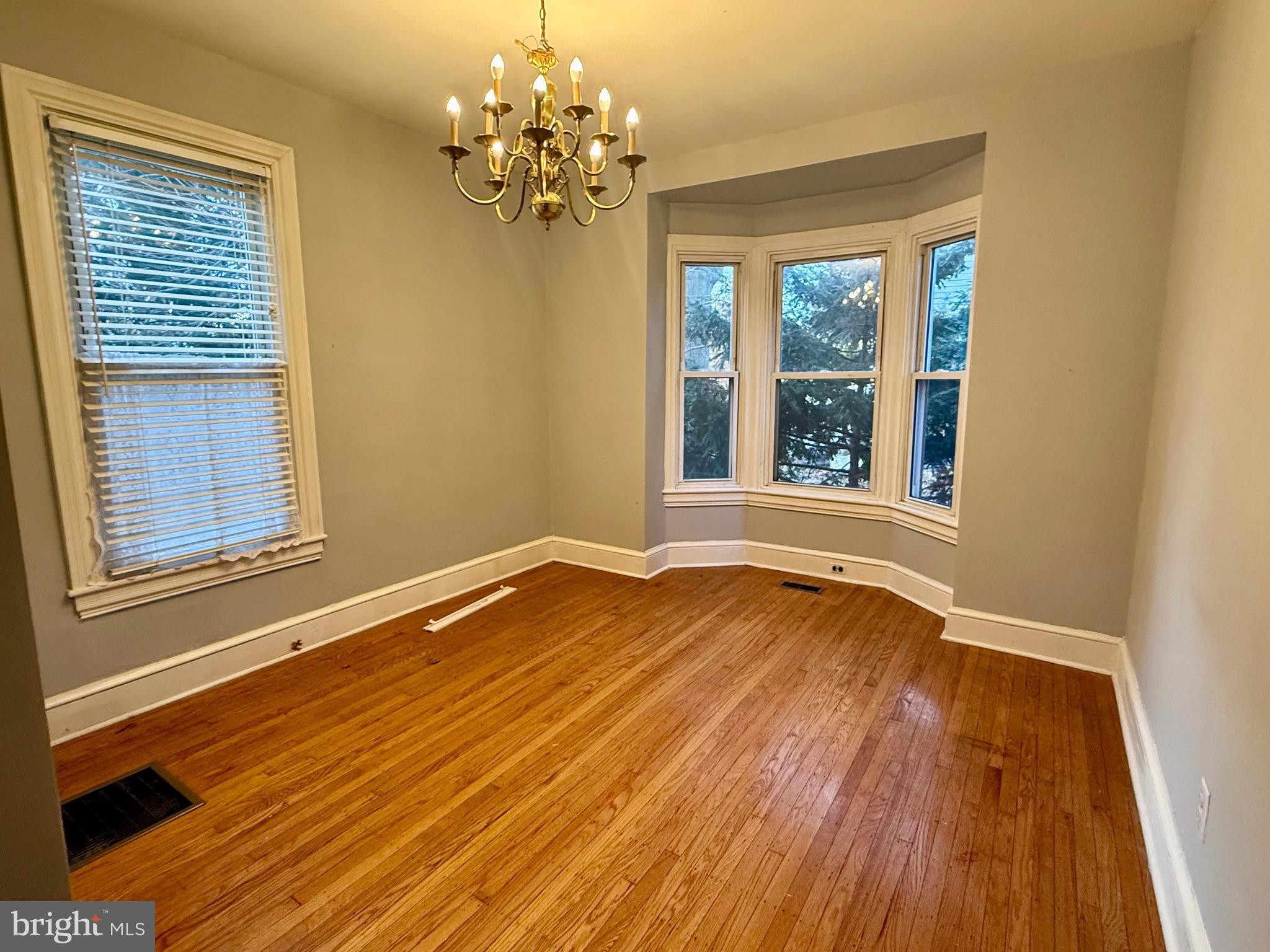 136 Maple Terrace Merchantville, NJ 08109 - Photo 10 of 20