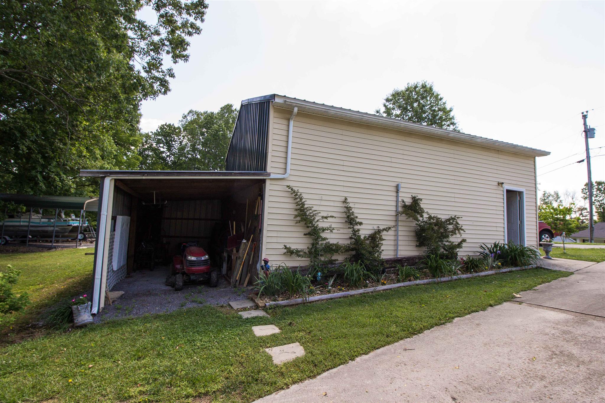 679 Pine Grove Road Smithville, TN 37166 - Photo 6 of 16 Gallery Image 6