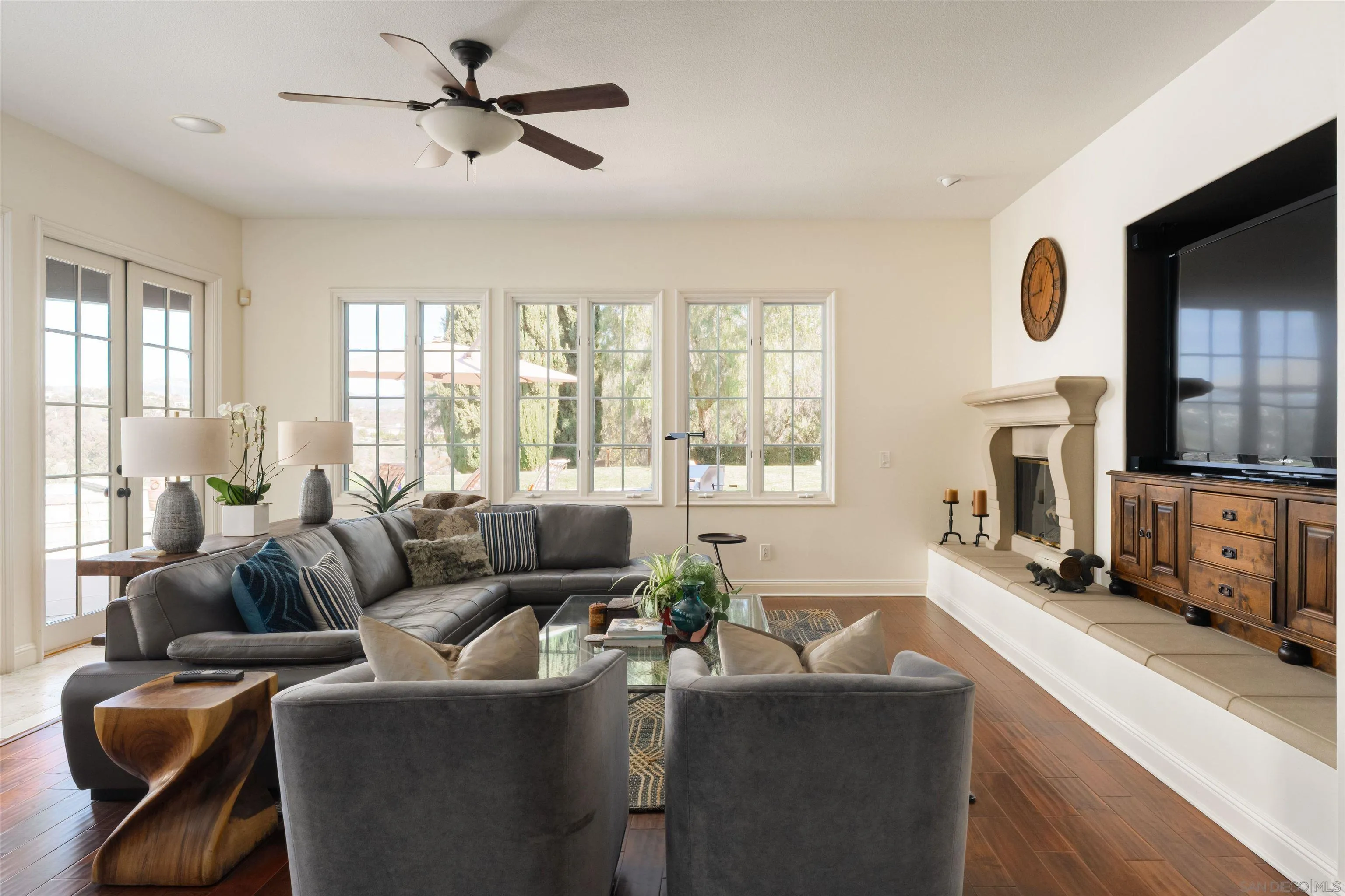 6160 Avenida Del Duque Rancho Santa Fe, CA 92091 - Photo 15 of 41