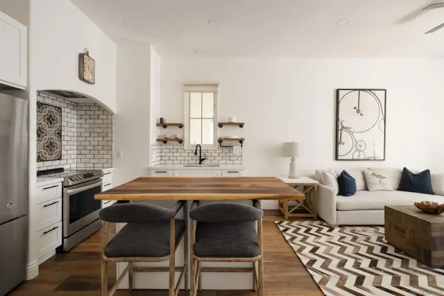 $4,495,000 | 6160 Avenida Del Duque, Rancho Santa Fe, CA 92091