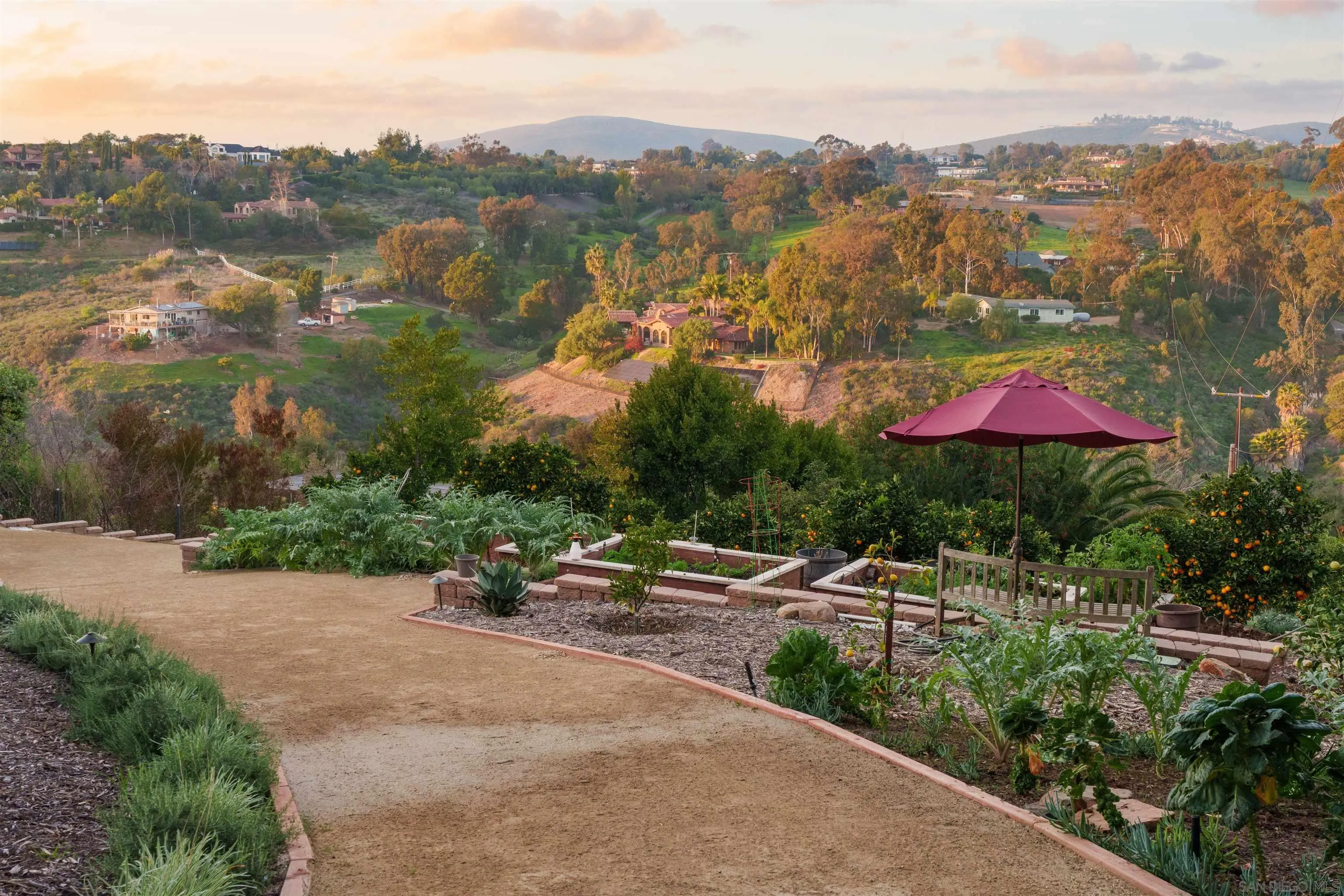6160 Avenida Del Duque Rancho Santa Fe, CA 92091 - Photo 36 of 41