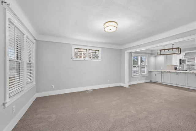 $331,500 | 419 West 12 Mile Road, Royal Oak, MI 48073