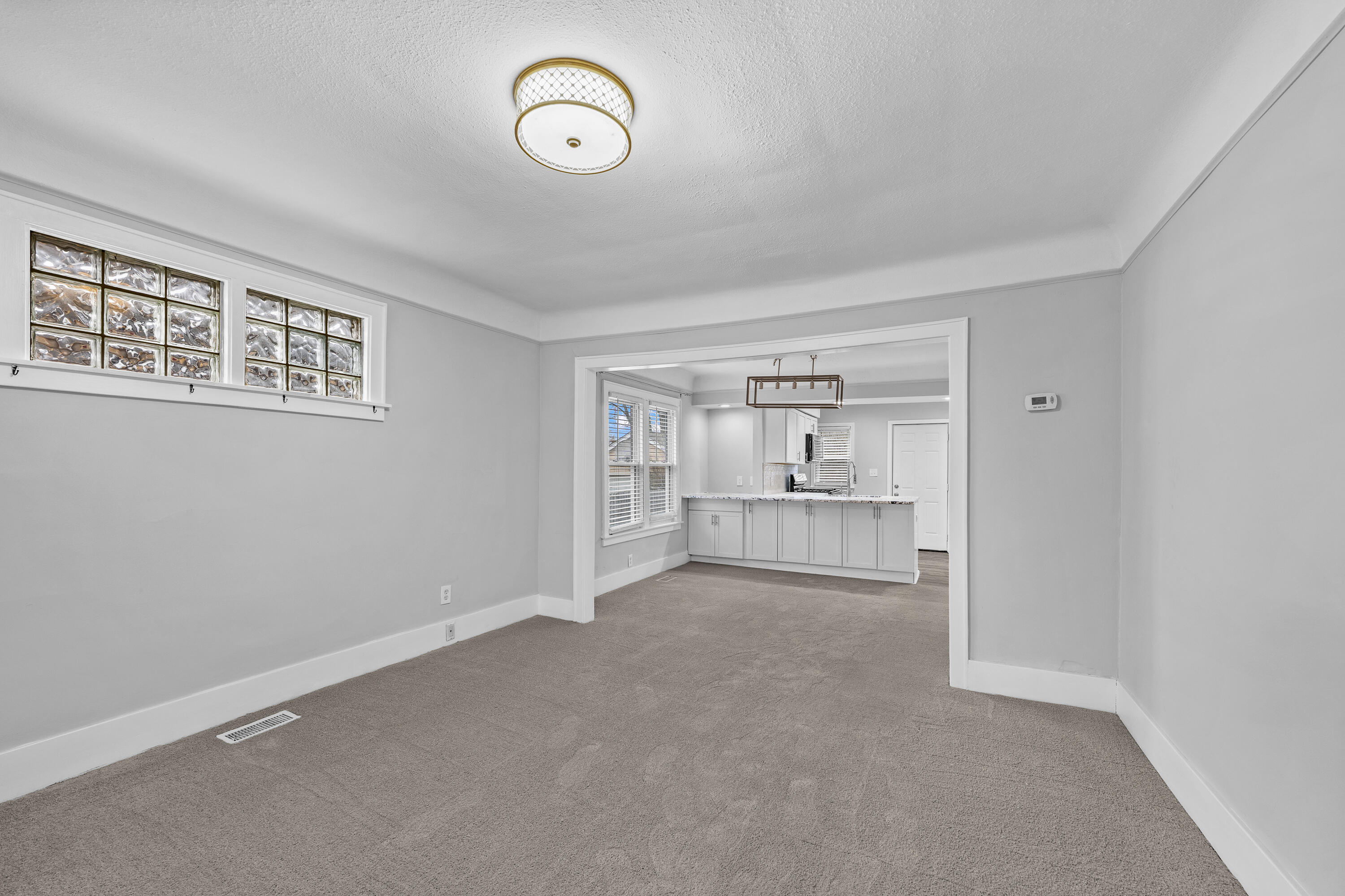 419 West 12 Mile Road Royal Oak, MI 48073 - Photo 9 of 27 _DSC9733