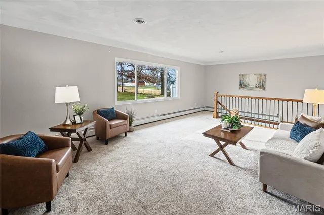 $285,000 | 118 Whispering Oaks Drive, Bethalto, IL 62010