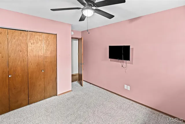 $285,000 | 118 Whispering Oaks Drive, Bethalto, IL 62010