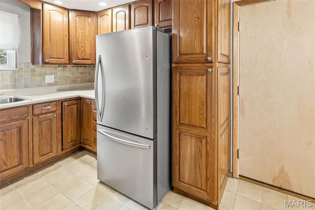 $285,000 | 118 Whispering Oaks Drive, Bethalto, IL 62010