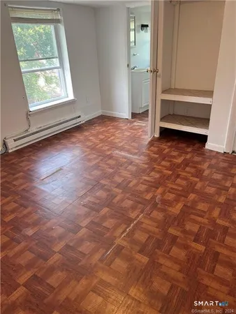 $800 | 97 Green Street, Unit 5, New London, CT 06320