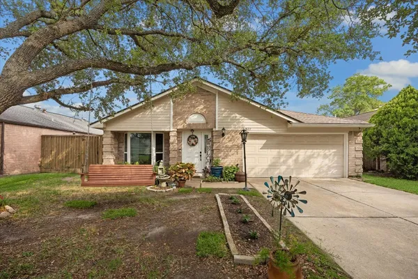 $318,000 | 12827 Sandri Lane, Houston, TX 77077