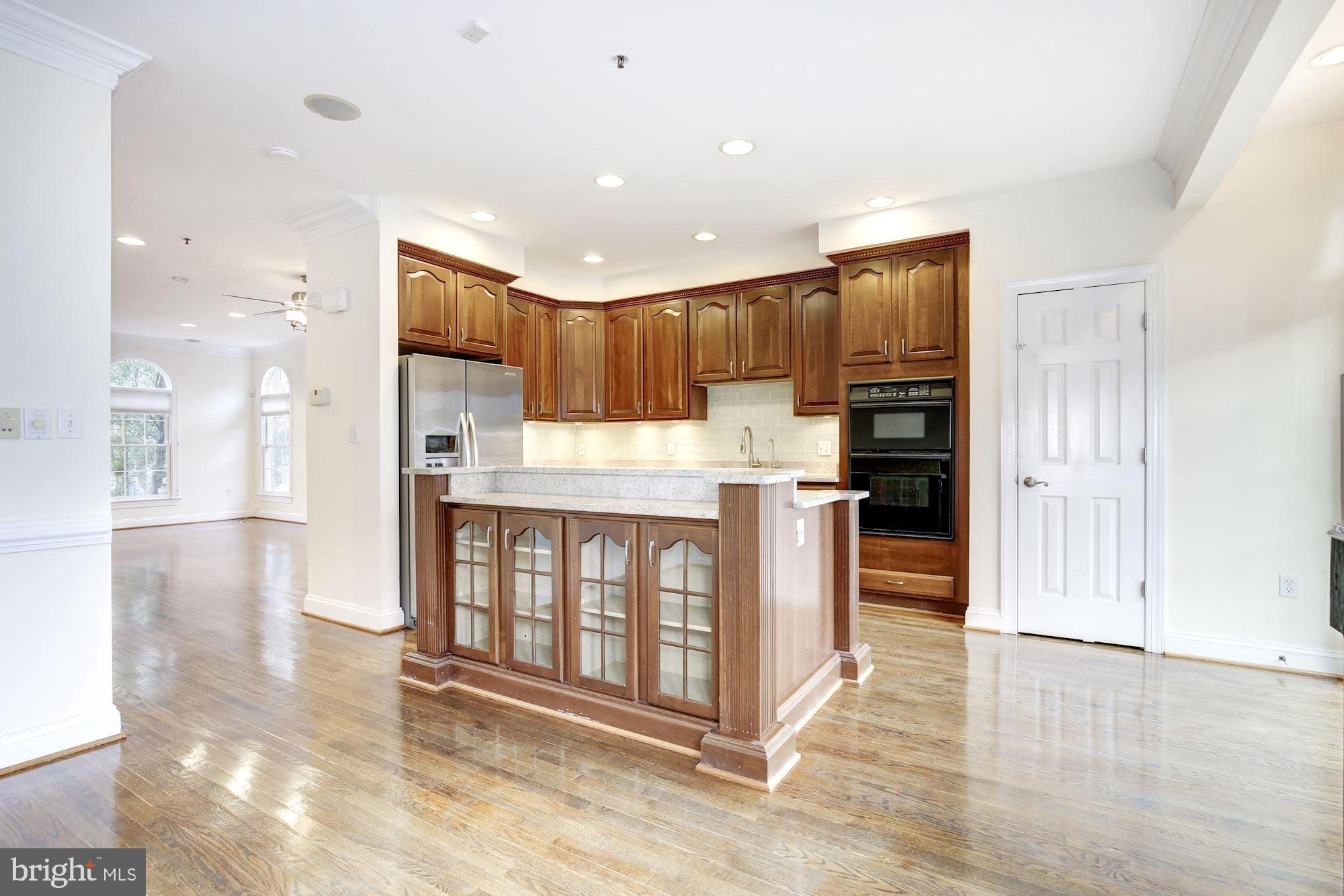 4480 Reservoir Road Northwest Washington, DC 20007 - Photo 12 of 42 Gourmet Kitchen with Granite Counter top