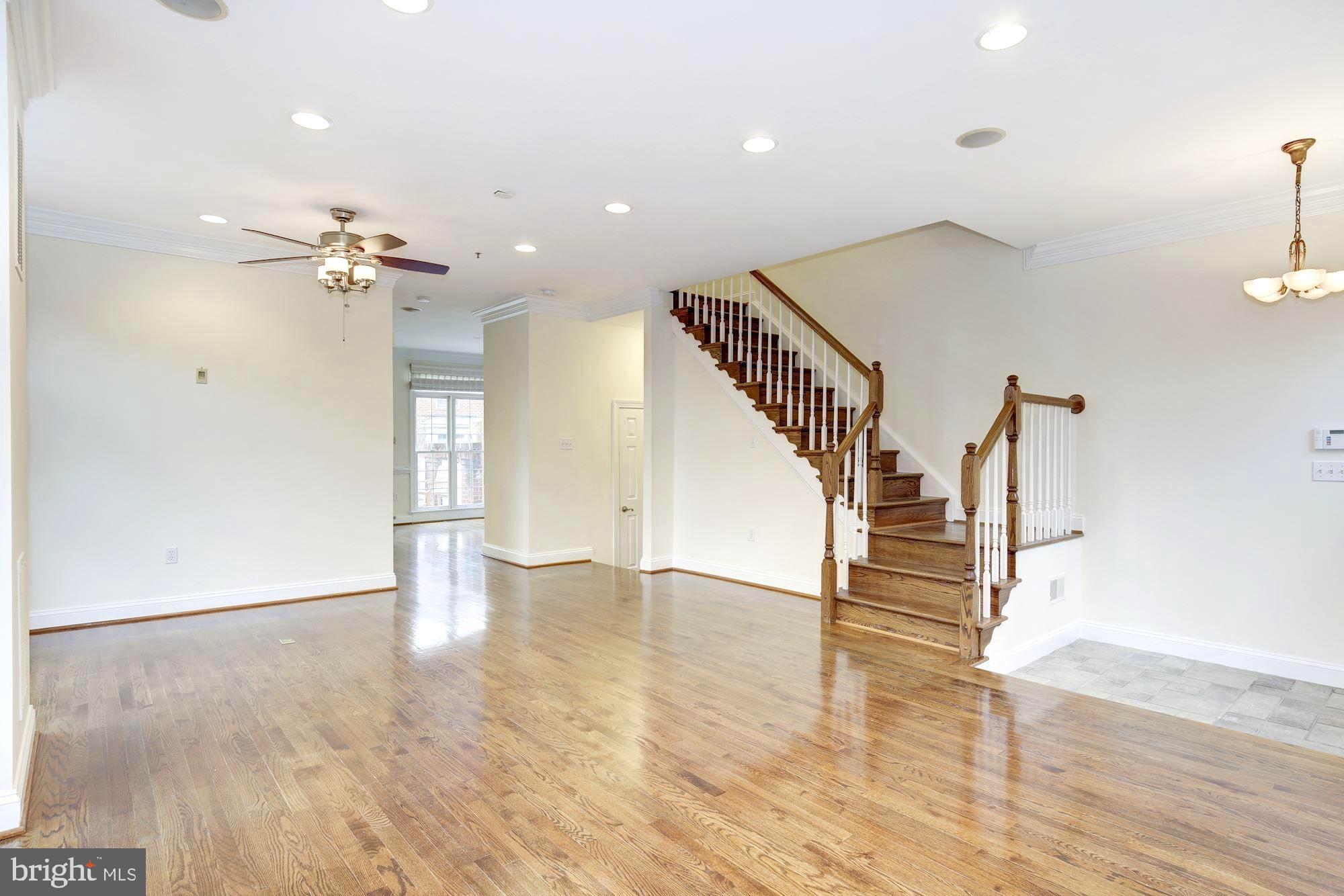 4480 Reservoir Road Northwest Washington, DC 20007 - Photo 9 of 42