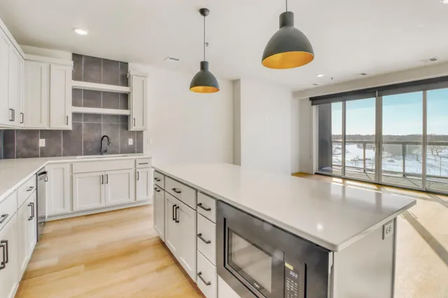 $724,900 | 300 Main Avenue, Unit 504, Fargo, ND 58103