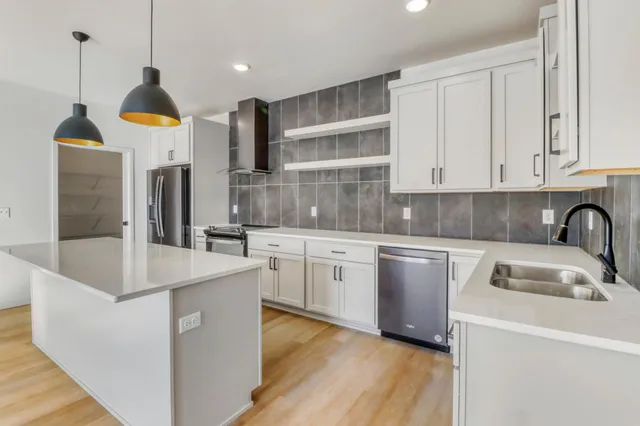 $724,900 | 300 Main Avenue, Unit 504, Fargo, ND 58103