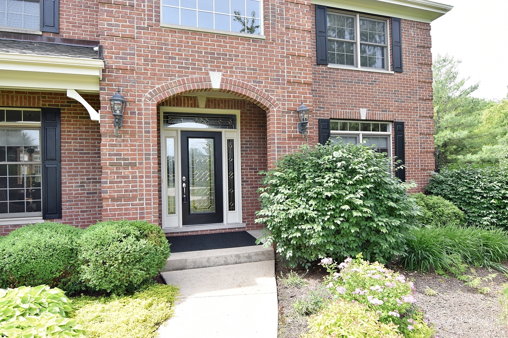 37W519 Grey Barn Road St. Charles, IL 60175 - Photo 3 of 53