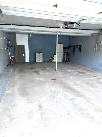 $355,000 | 491 Peregrine Drive, North Huntingdon, PA 15642