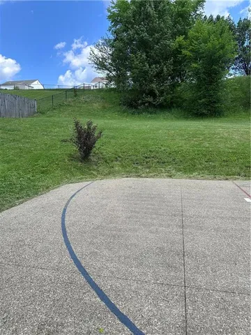 $355,000 | 491 Peregrine Drive, North Huntingdon, PA 15642