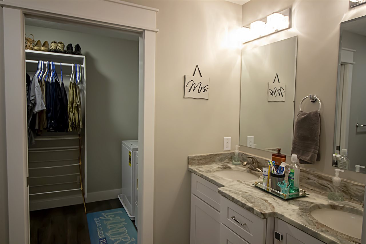 1648 Round Lake Road Interlochen, MI 49643 - Photo 16 of 33 1880300-15.JPG
