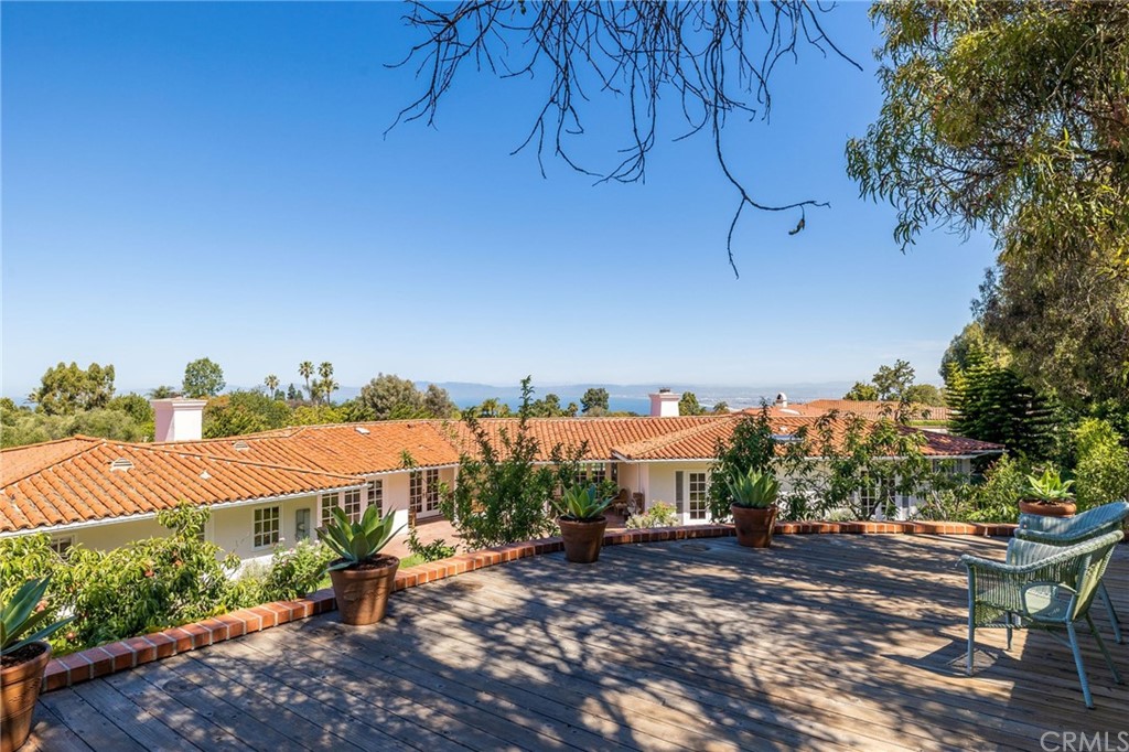 1300 Granvia Altamira Palos Verdes Estates, CA 90274 - Photo 51 of 60 a view of a patio