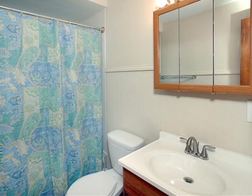 228 Spring Valley Road Jeannette, PA 15644 - Photo 16 of 17 Full Bath.