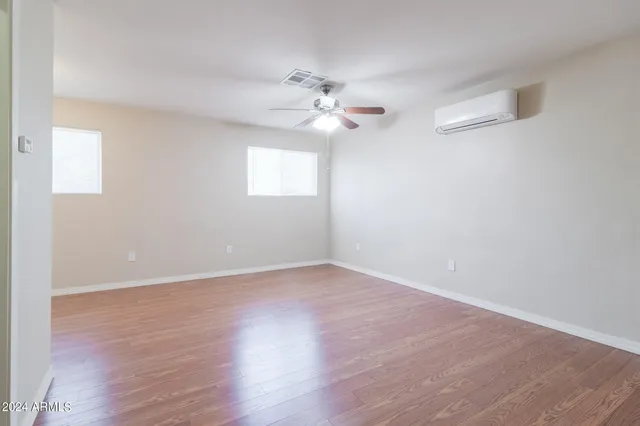 $2,400 | 40 East Balboa Drive, Tempe, AZ 85282