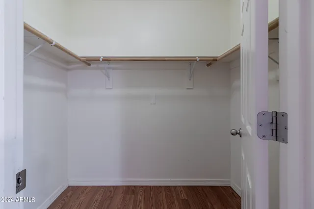 $2,400 | 40 East Balboa Drive, Tempe, AZ 85282